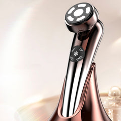 Vibrating Hot-and-cold Therapy Red Light RF Water Infusion Microcurrent Facial Lifting Beauty Device