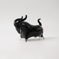 Luxury Handmade Glass Bull And Vitreous Art Decor Piece