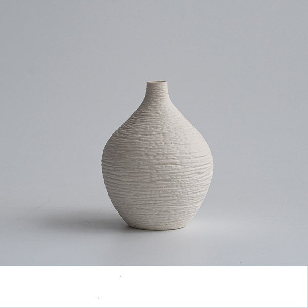 Damon Modern Style Small Japanese Vase