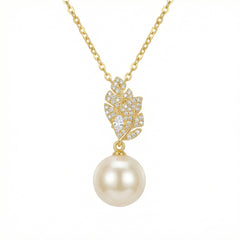 925 Sterling Silver Lustrous Round Pearl and Sparkling Leaf Motif Pendant Necklace